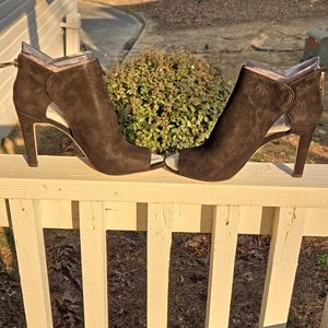 Louise et Cie, 10M, Black